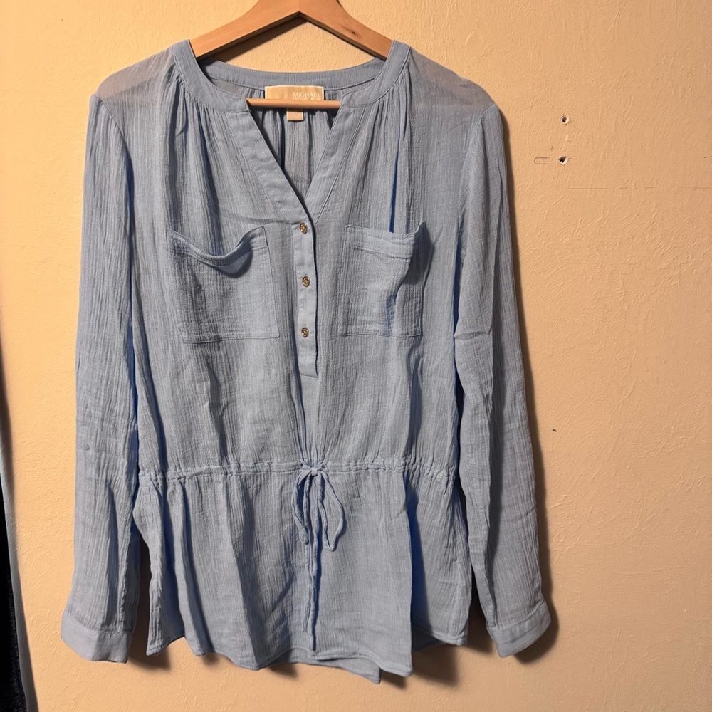 Tommy Bahama light blue gauzy cotton drawstring waist blouse Size Medium